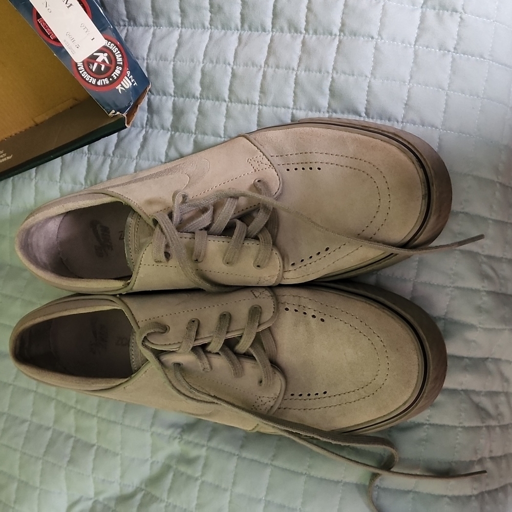 Nike shoes